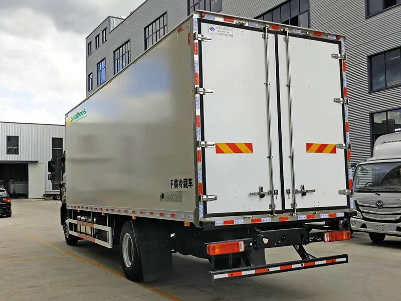 Goldbees Refrigerated Cold-chain Transport Truck- (5)