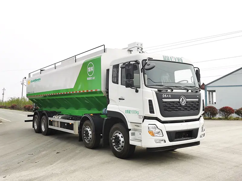 GoldBees ElectricHydraulic Auger Bulk Feed Transport Truck - Safety-Centric Engineering