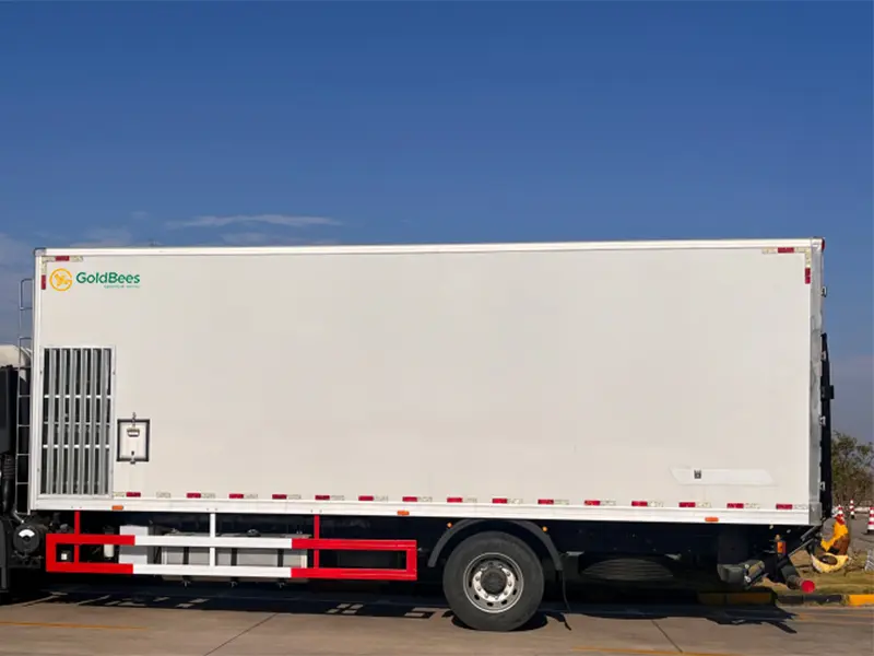 GoldBees Day-old ChickLayer Transport Truck - Smart Fleet Management