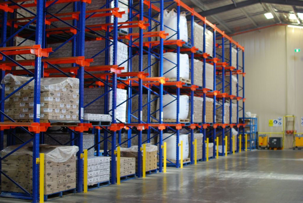 Mracking Manufacturer's Industrial Drive-In Racking System Free Design Low Steel Shelves Garage Storage Corrosion Protection