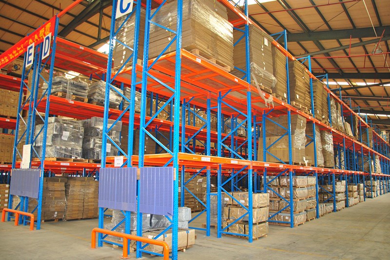 Heavy Duty Rack Showcase