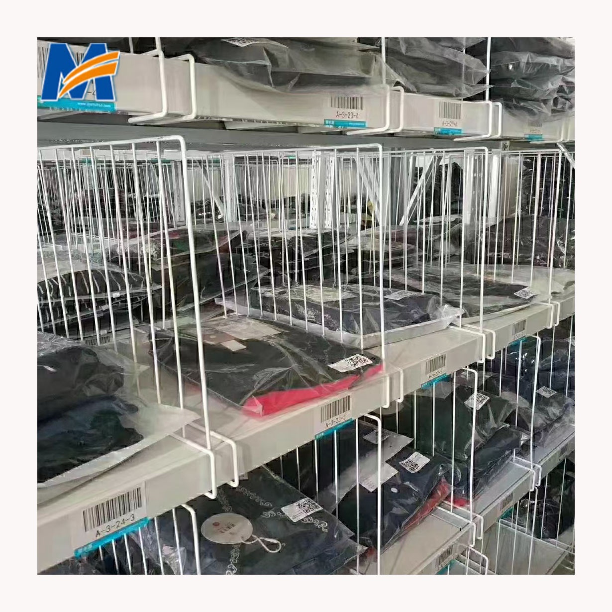 China Customized Good Quality Metal Rack and Shelf Dividers With Wire Mesh