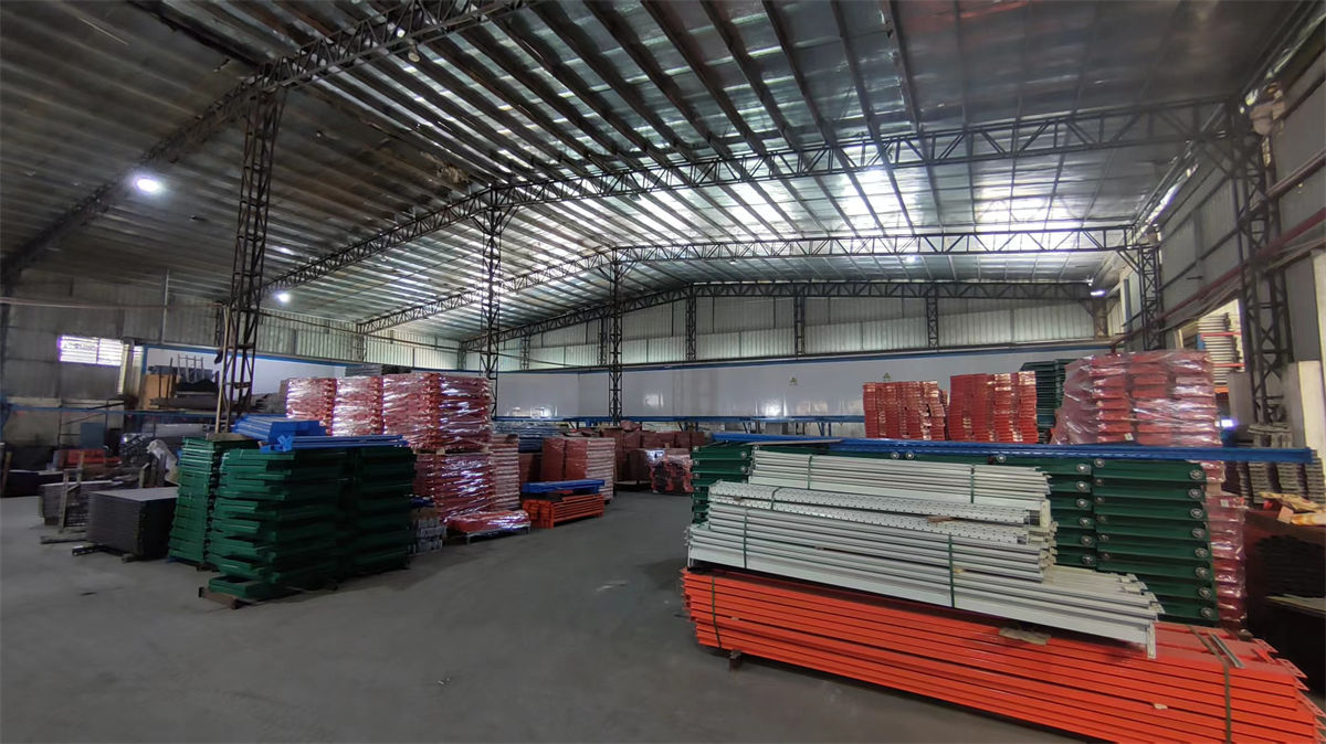 E-commerce warehouse racking system for high-volume order fulfillment