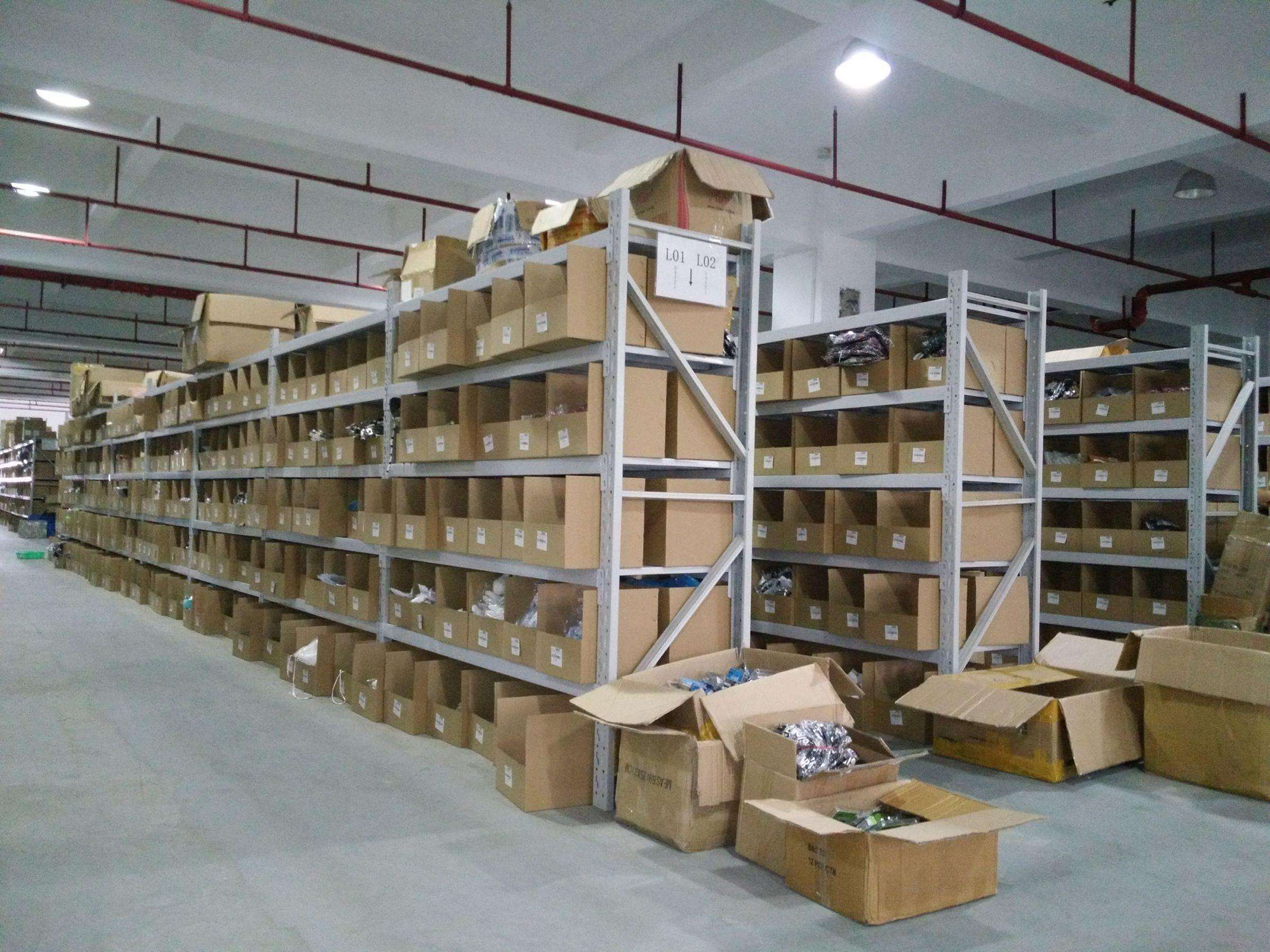 Mracking Sale of 100-200kg Four-layer Light Duty Shelves Supermarket Warehouse Racks and Shelves