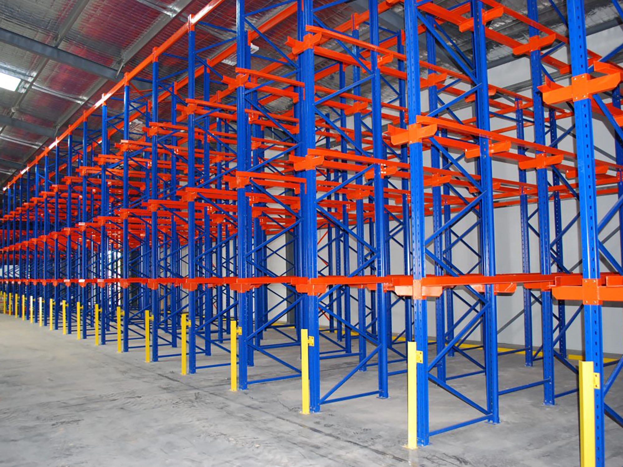Mracking Professional Manufacturer of Drive-In Pallet Racking System Custom Industrial Steel Storage for Warehouses