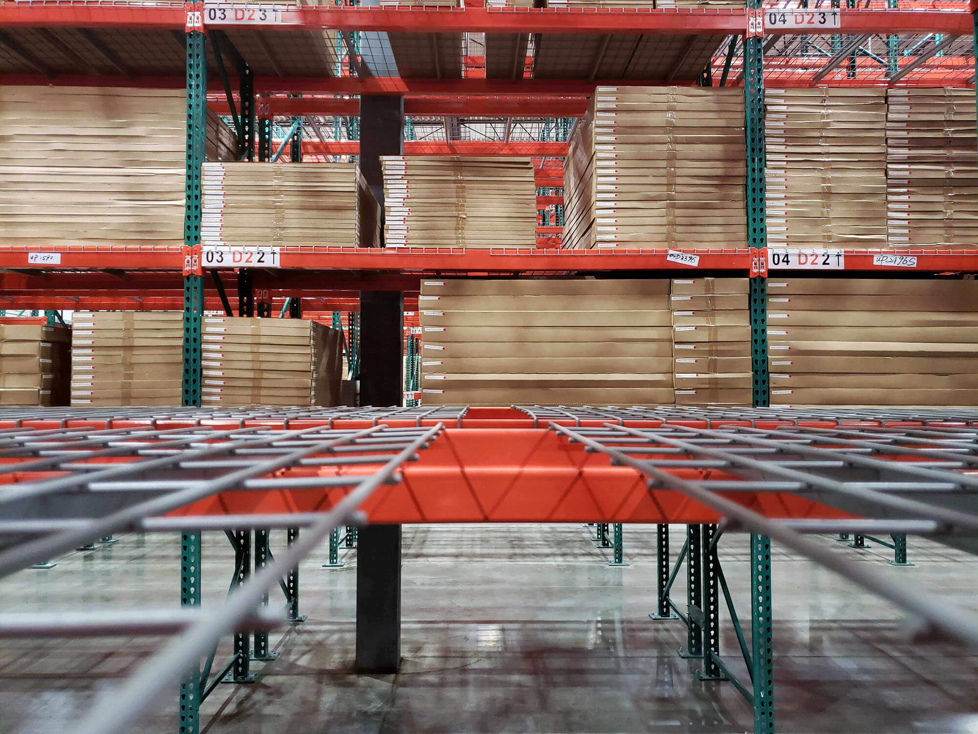 Mracking Teardrop Pallet Racking Heavy Duty Pallet Racking Can Be Customised for Sale for Warehouse Storage
