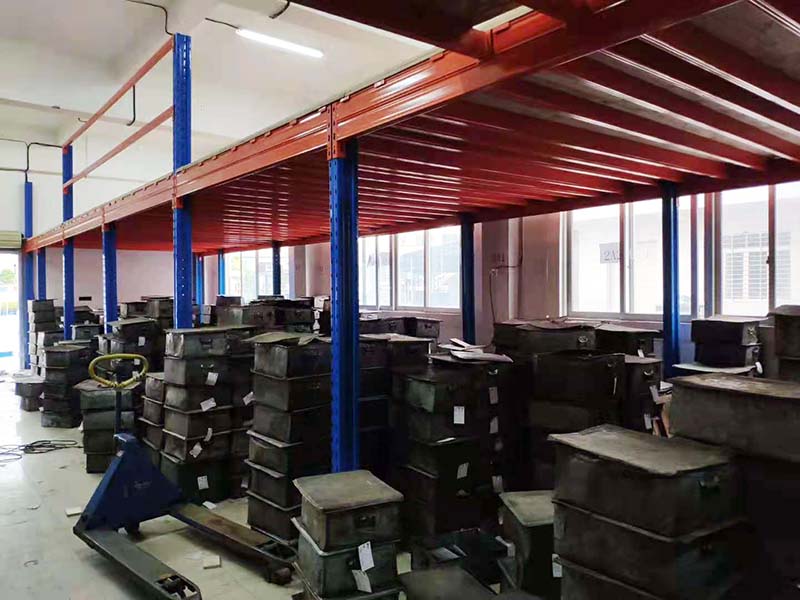 Mracking OEM Warehouse Storage System Industrial Material Handling Heavy Duty Stacking Steel Metal Beam Pallet Rack