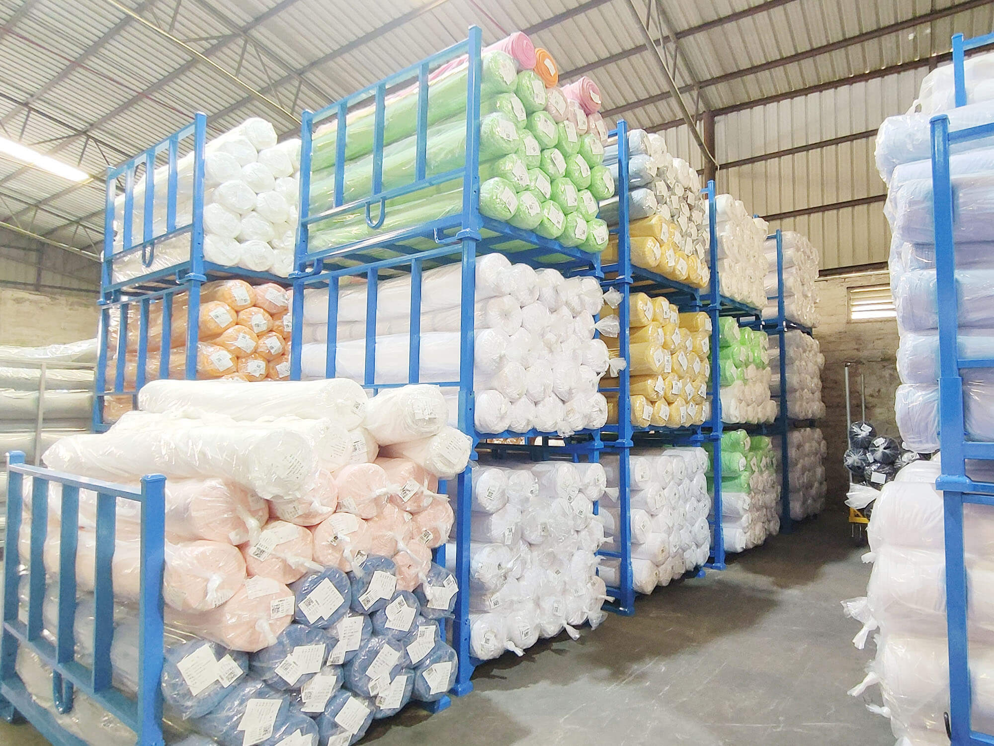 Mracking Industrial Stackable Pallet Racks Powder Coated Steel Stacking Racks Movable Post Tire Storage Rack