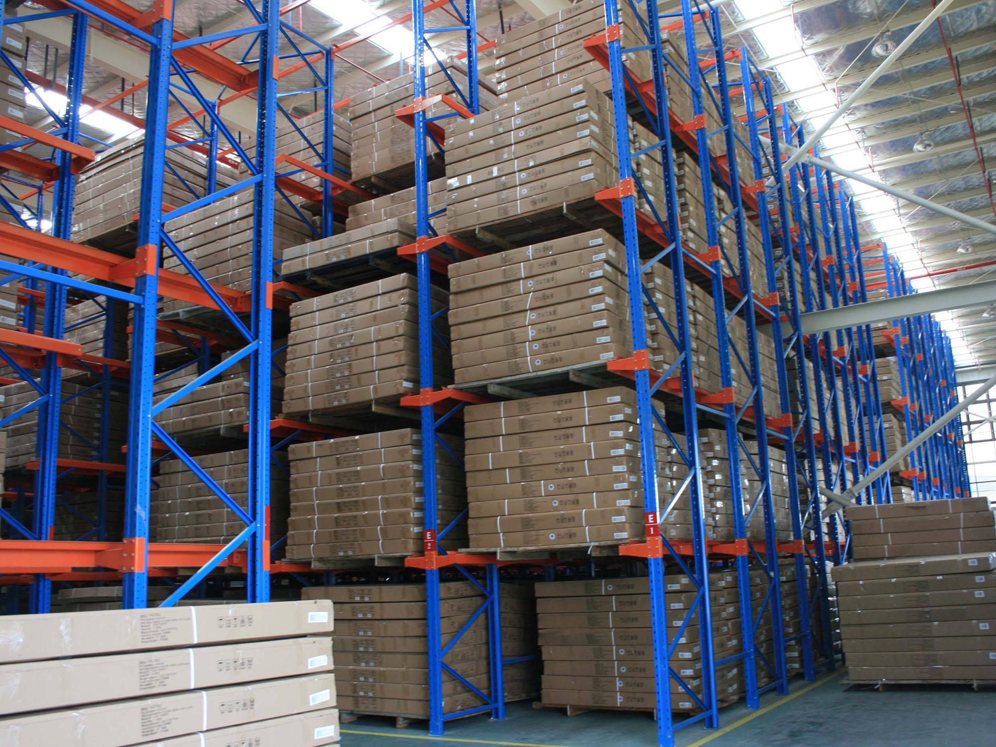 Mracking Industrial-Grade Drive-in Racking, EU Standard Heavy-Duty High-Density Warehouse Storage System