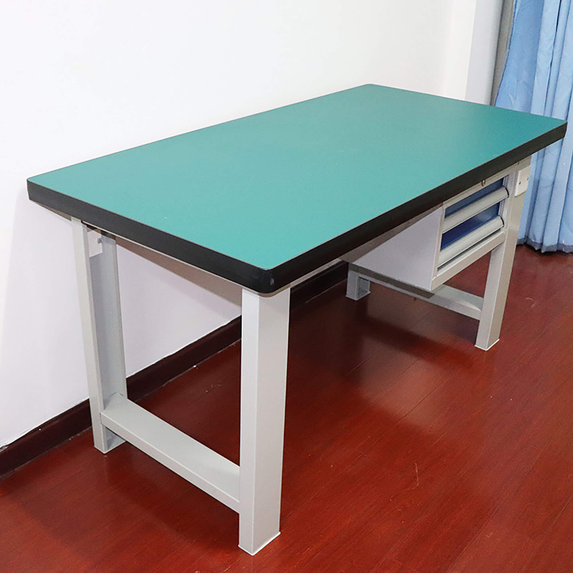 Multi-level Storage Rack