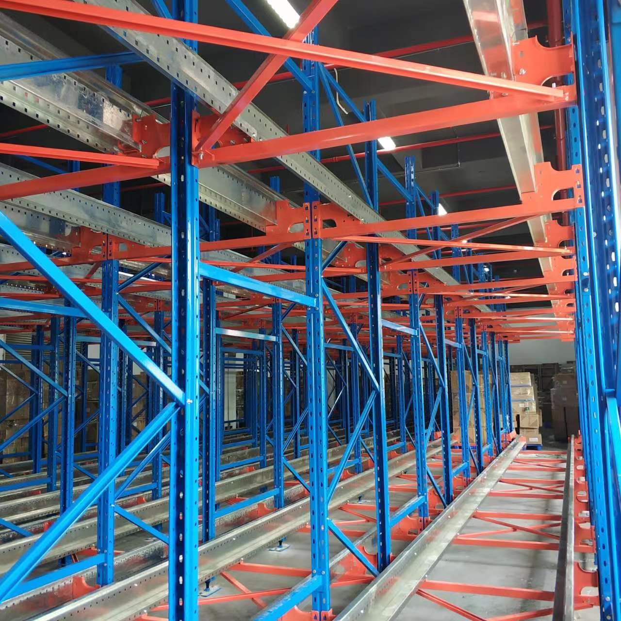 Radio Shuttle Pallet Racking System Automated Warehouse Storage Racking System