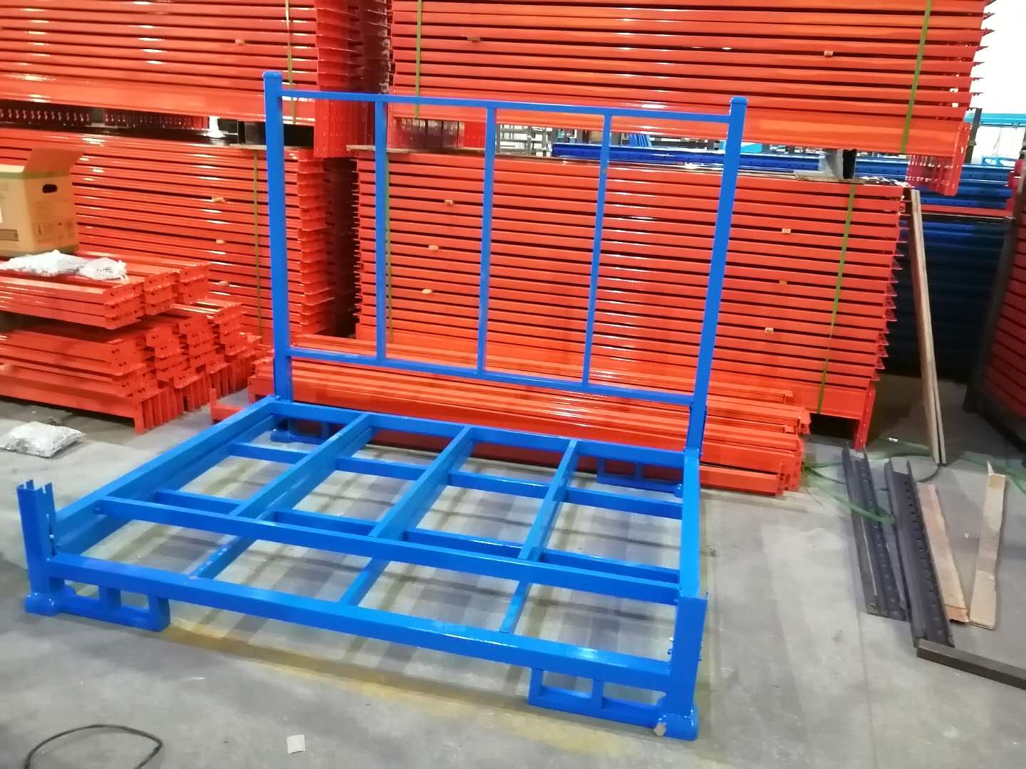 Mracking Warehouse Foldable Stackable Steel Pallet Tainer Storage Nestainer Stacking Rack