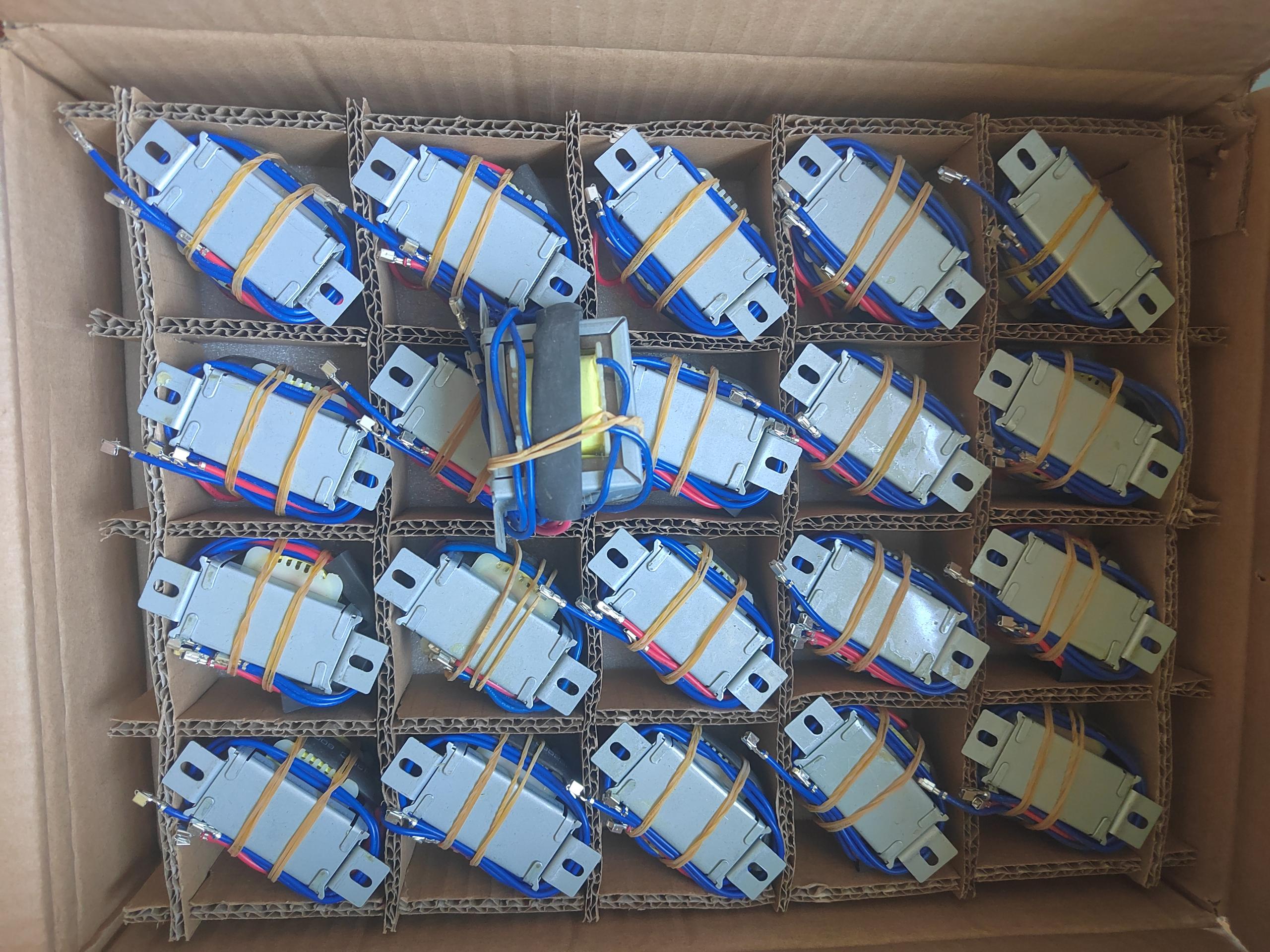 China Transformer with lead wire/socket Manufacturer, Factory
