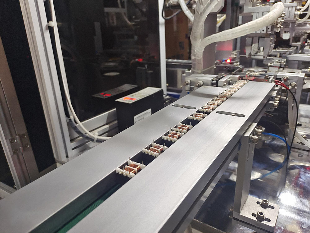 Xinping Electric production packaging and shipment area
