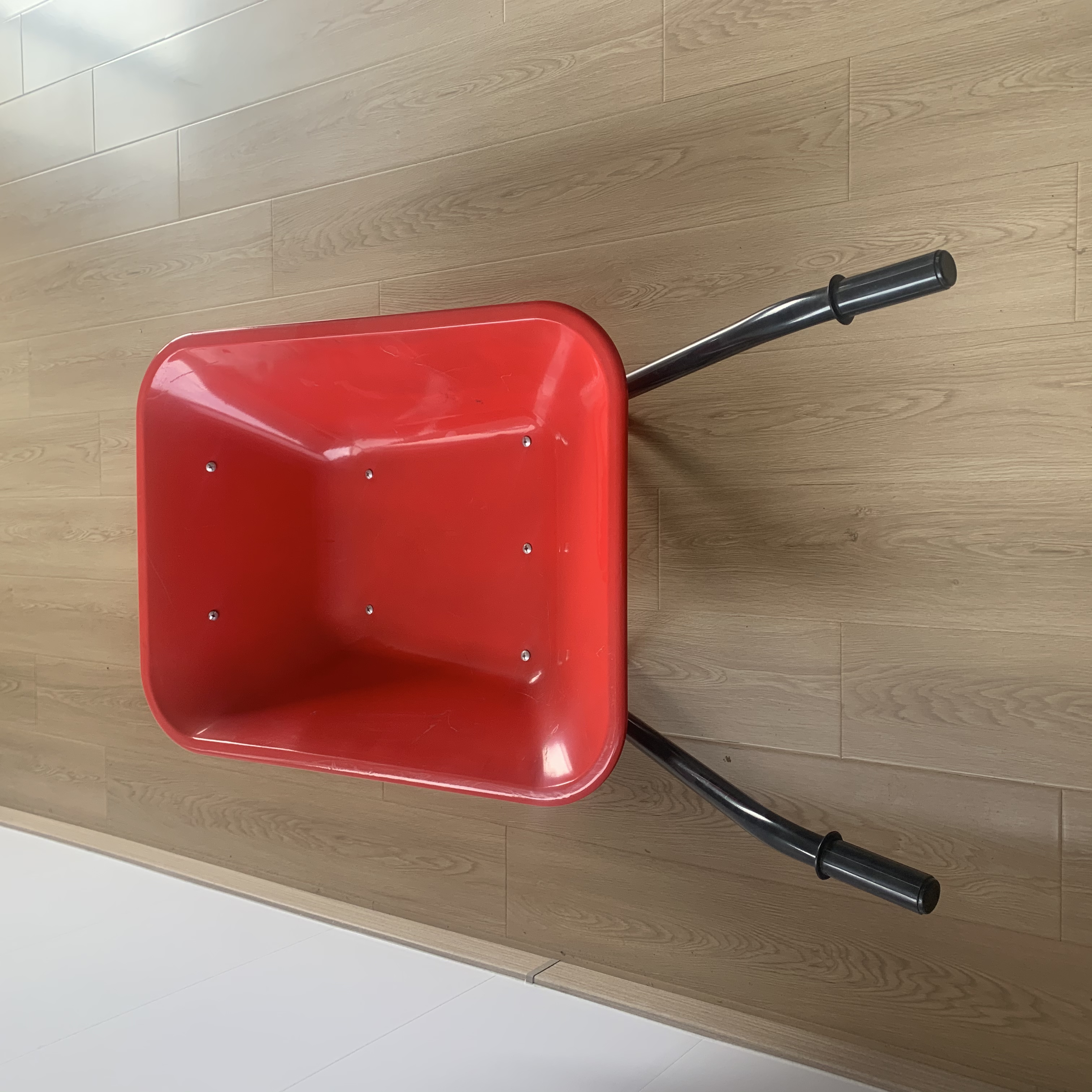 Professional Manufacturer Rust-Resistant Durable 1-Wheel Wheelbarrow WB6414 Galvanized Iron Trolley OEM Customizable