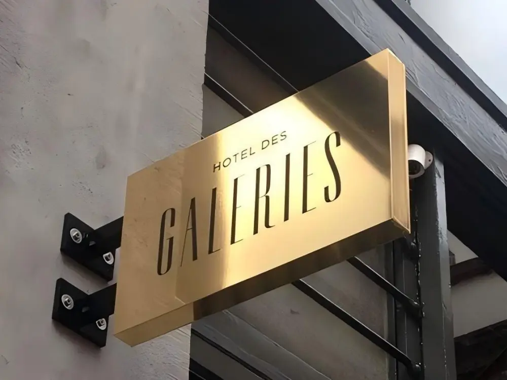 Restaurant Light Box Display