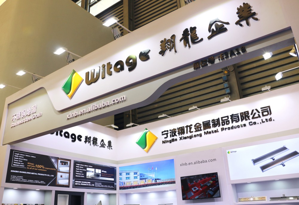 Exhibition View 9