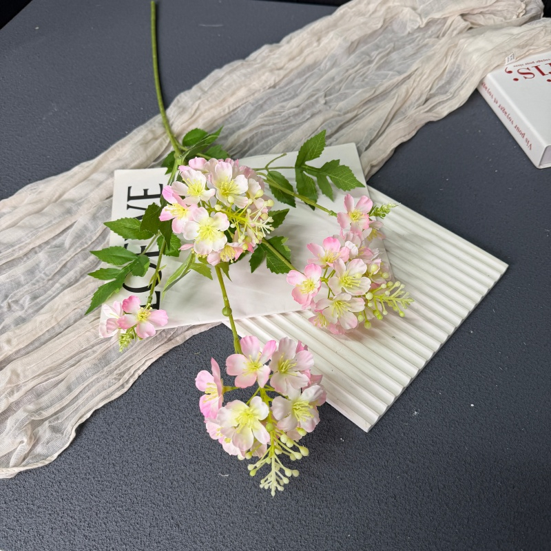 Direct Wholesale Wholesale Silk Artificial Rose