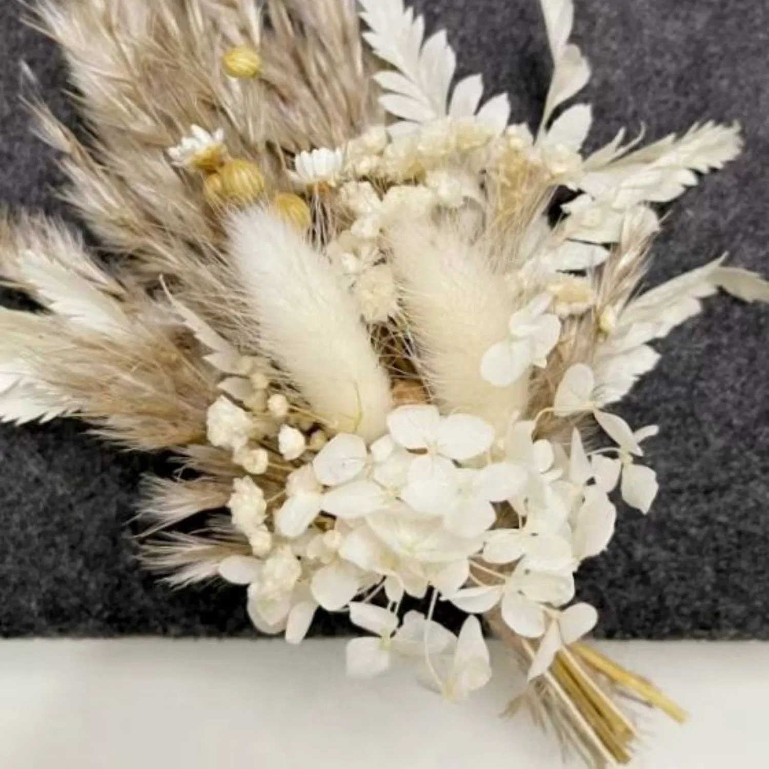 Autumn-Themed Christmas Easter Halloween New Year Festivities Gift Dried Flower Bouquet