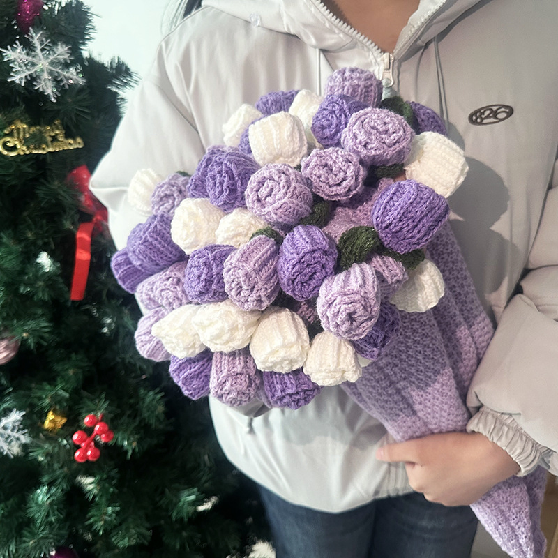 New Dreamy Gradient Rose Carpet Hand-Woven Carpet Wool Bouquet Cover Carpet Finished Product