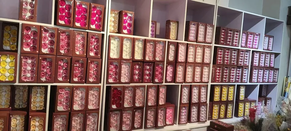 Dried Flower Crafting