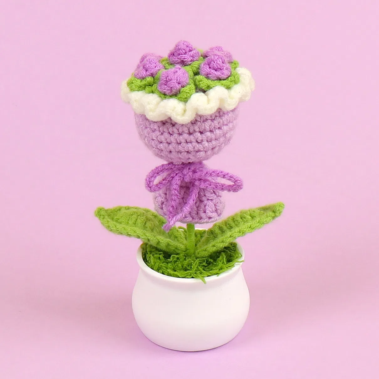 Finished Handmade Crocheted Rose Bouquet in a Pot, Car Decoration, Artificial Yarn Flower, Office Ornament, Creative Gift