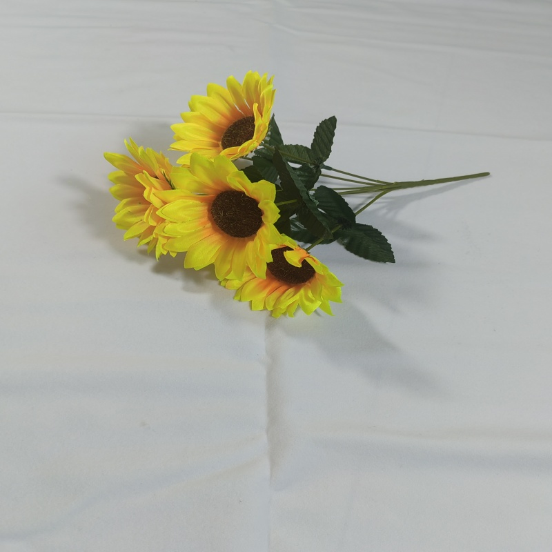 Plastic Flower Home Decoration Artificial Plant 6-Head Sunflower Bouquet Hotel Landscaping Special