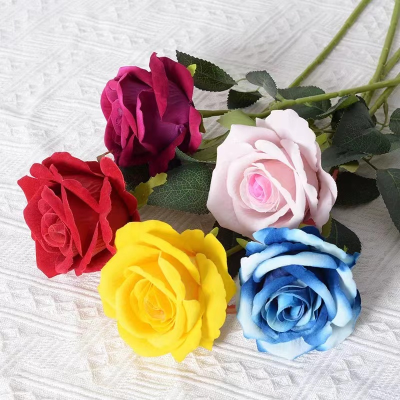 Wholesale Market Flower Bouquet Artificial Flower Rose Wedding Decoration