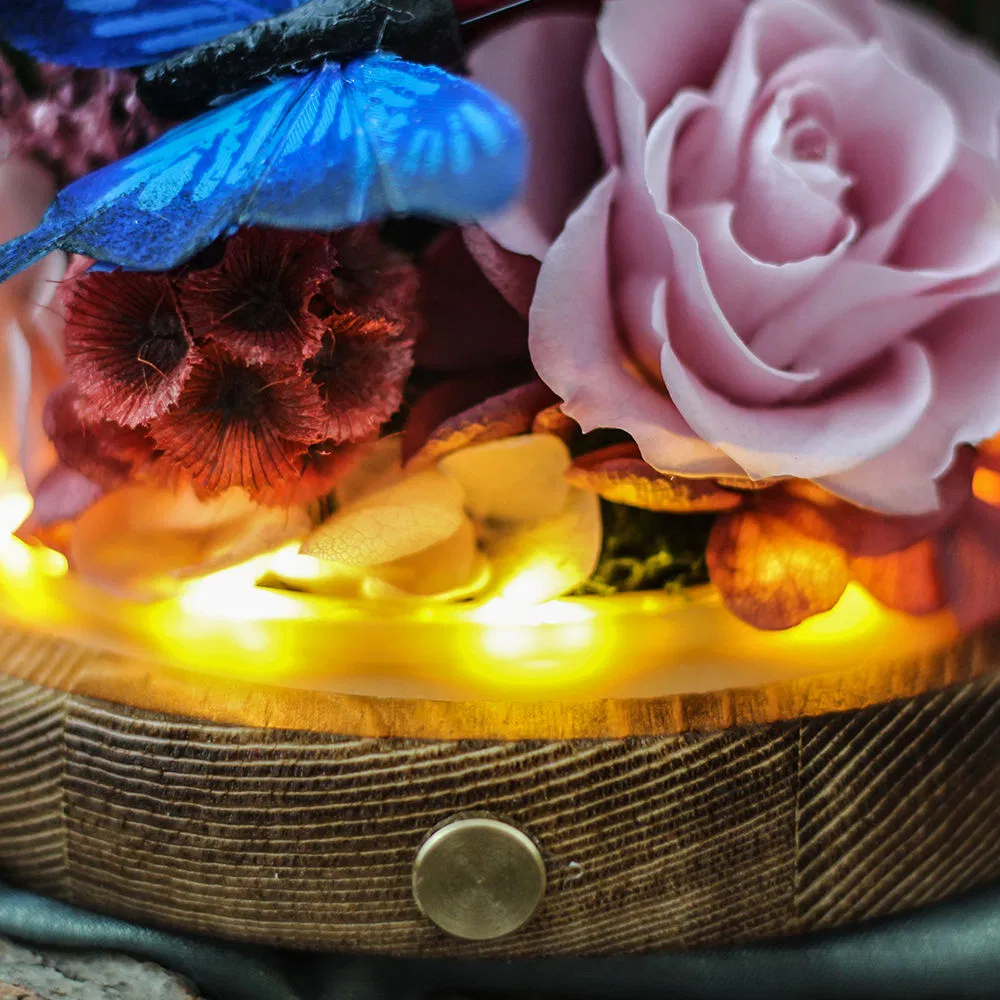 High Quality Wedding Gifts Forever Real Flowers Under Bell Everlasting Natural Eternal Preserved Roses in Glass Dome with LED Light