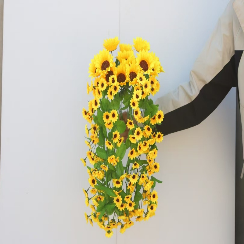 Large Quantity Realistic Artificial Sunflowers for Patio Decor Yellow Sunflower Bouquets Faux Flowers