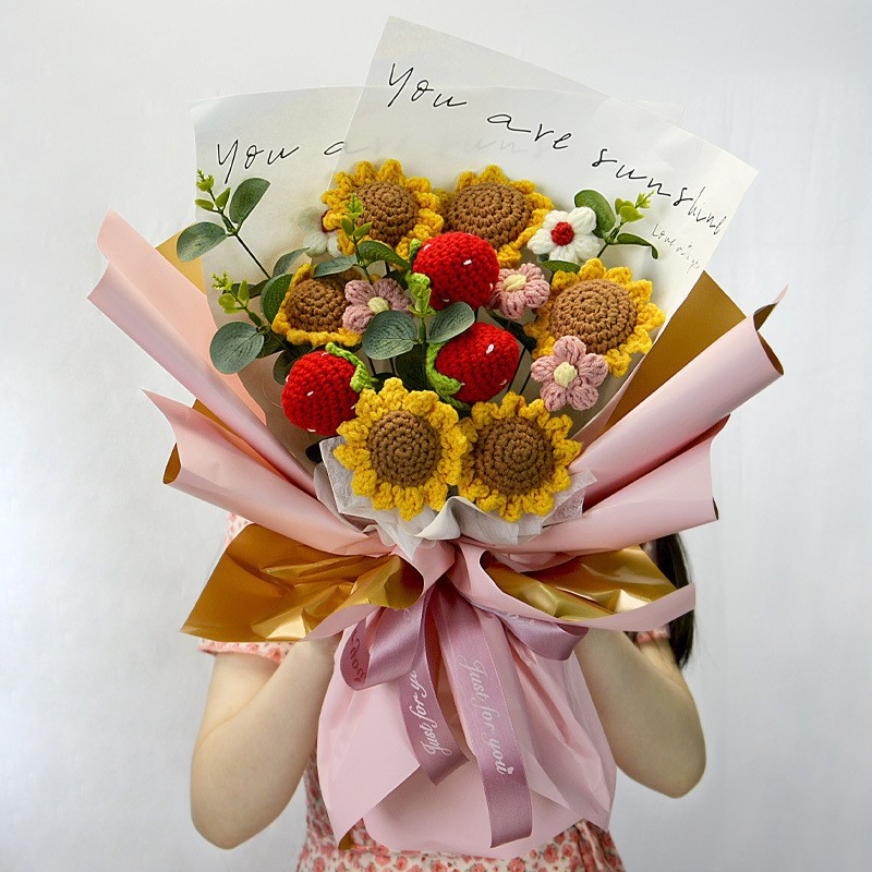 Heavy Industry Sunflower Tulip Knitted Large Bouquet