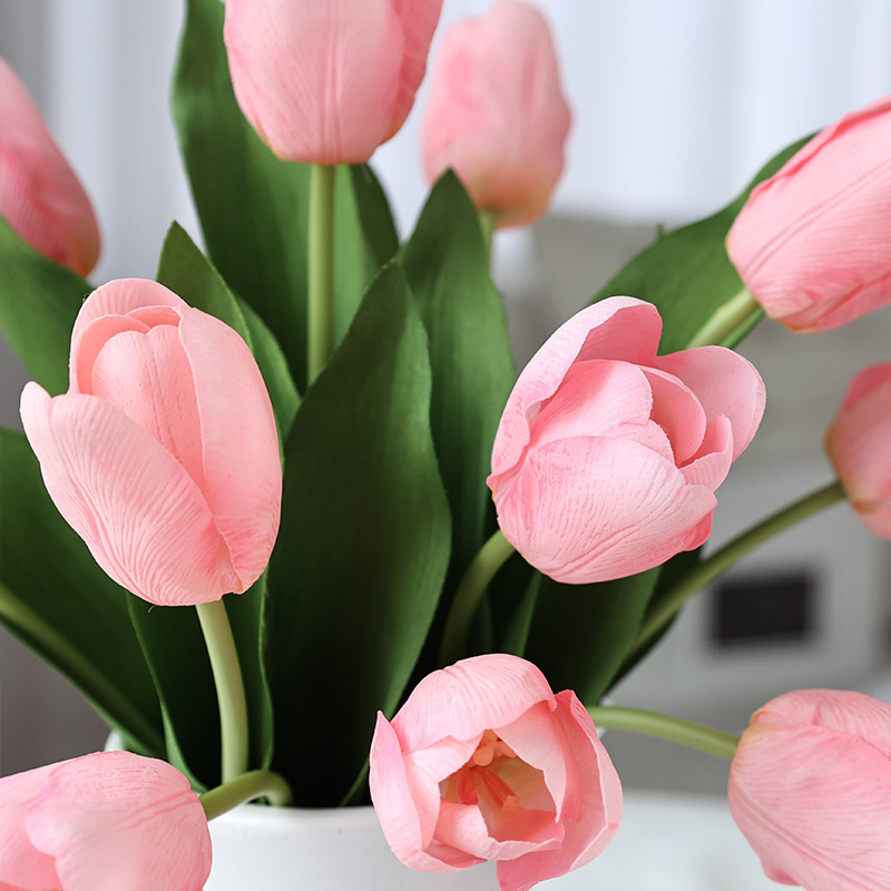 Wholesale Assorted Color Single Real Touch Tulip with Leaves for Floral Arrangement DIY Decor