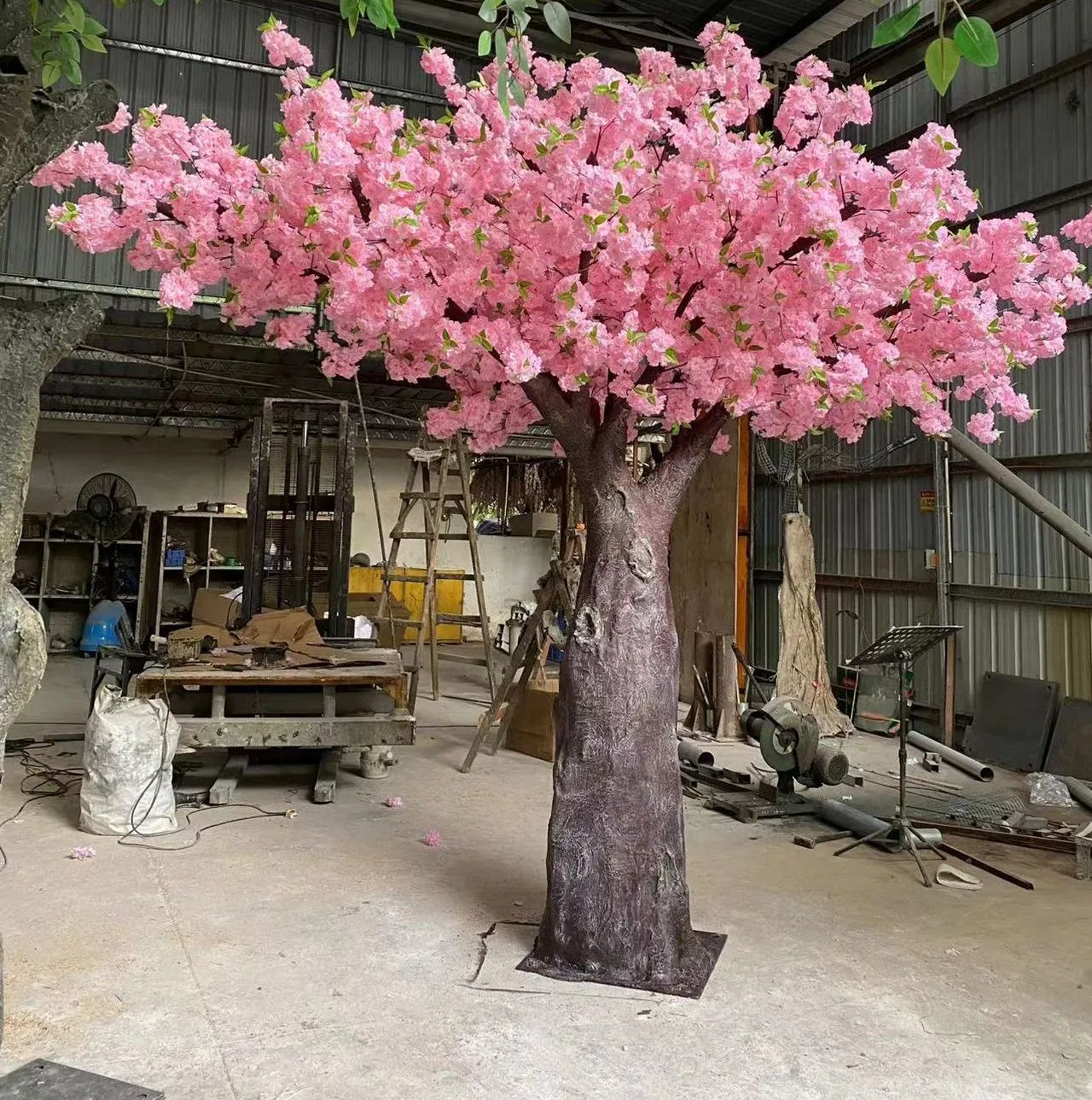 Hot Sale Customized Large 3-6 M Cherry Blossom for Wedding Party