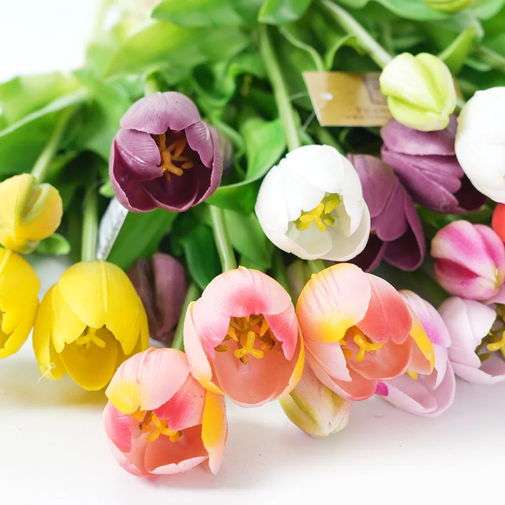 Modern Lifelike Tulips Artificial Real Touch Flower Beautiful Color Silicon Tulip Flower Arrangement for Home Wedding Event