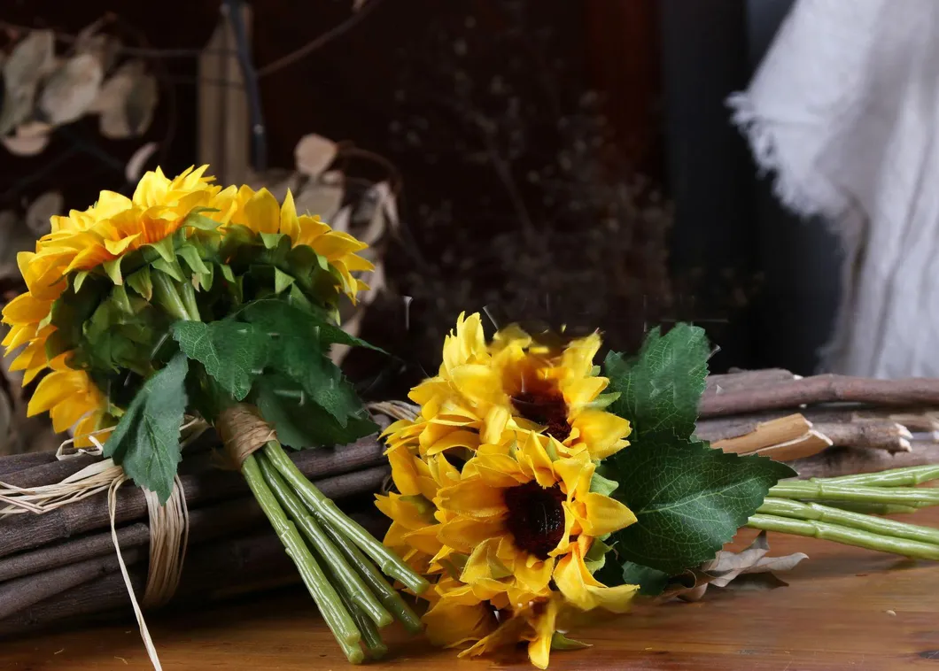 Artificial Sunflower Detail 4