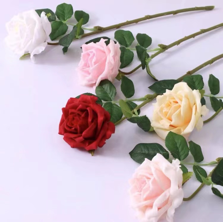 Wholesale Market Flower Bouquet Artificial Flower Rose Wedding Decoration