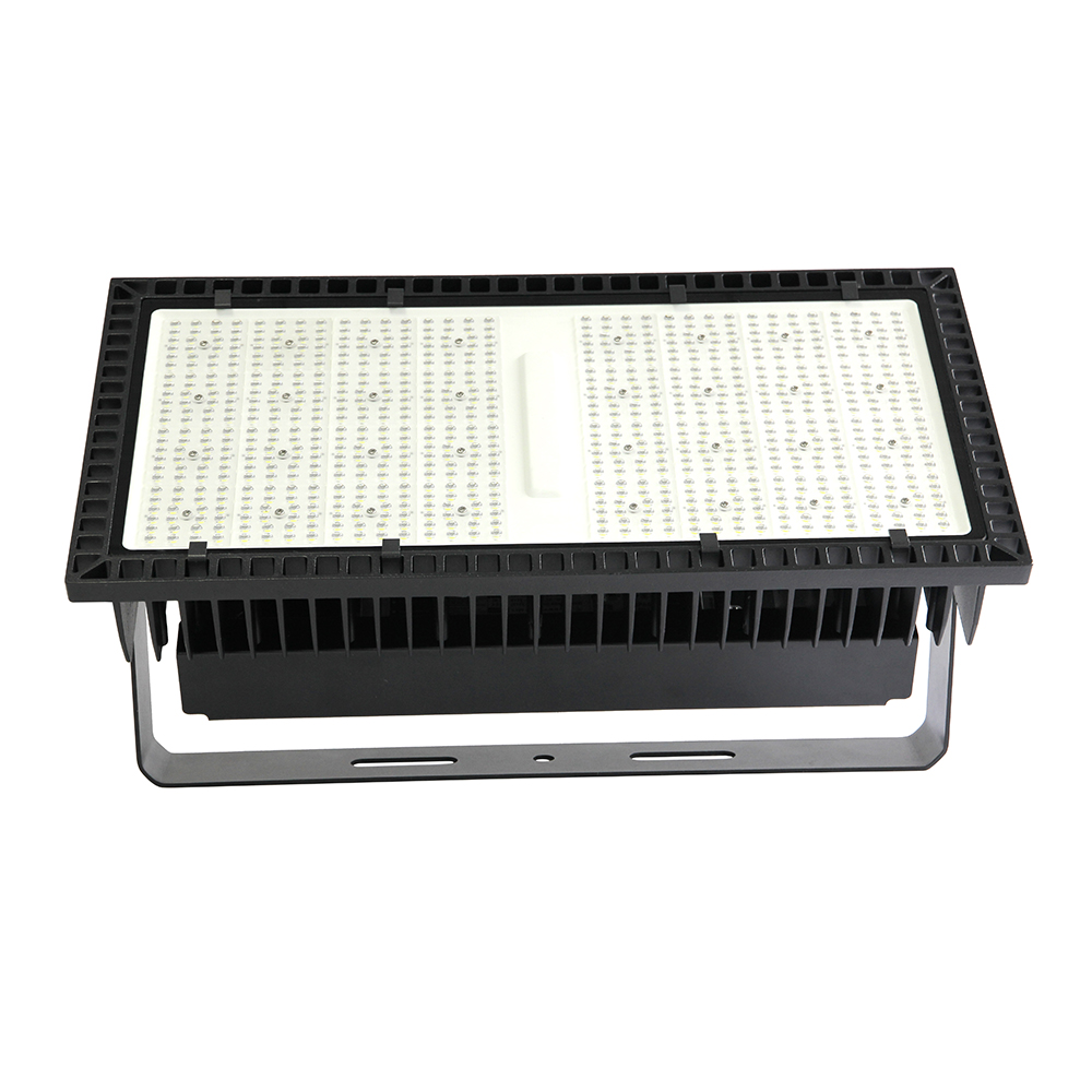 1000W Modular LED Flood Light Aluminum IP65 Waterproof AC High Luminous Flux High CRI for Sports Stadium Lighting