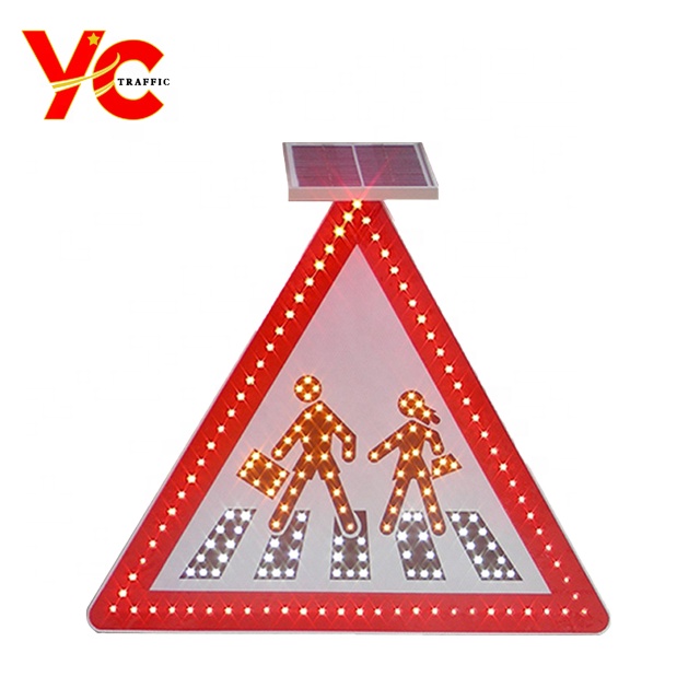 High Quality Top Selling Solar Energy LED Traffic signal Warning Light Triangle Solar Traffic Sign