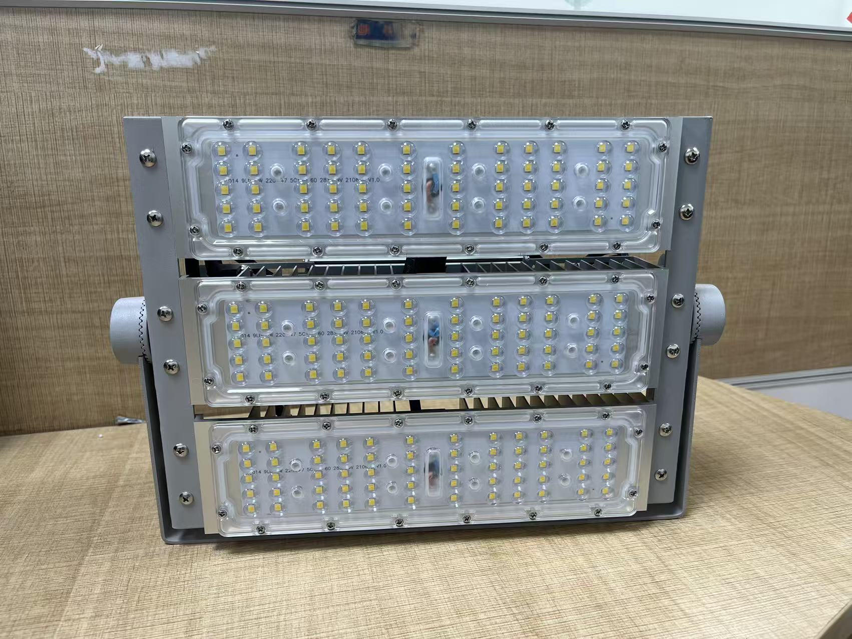 IP65 Led Floodlight High Smart Grade Modular Outdoor Factory Price Modern Design Stadium LED Flood Light