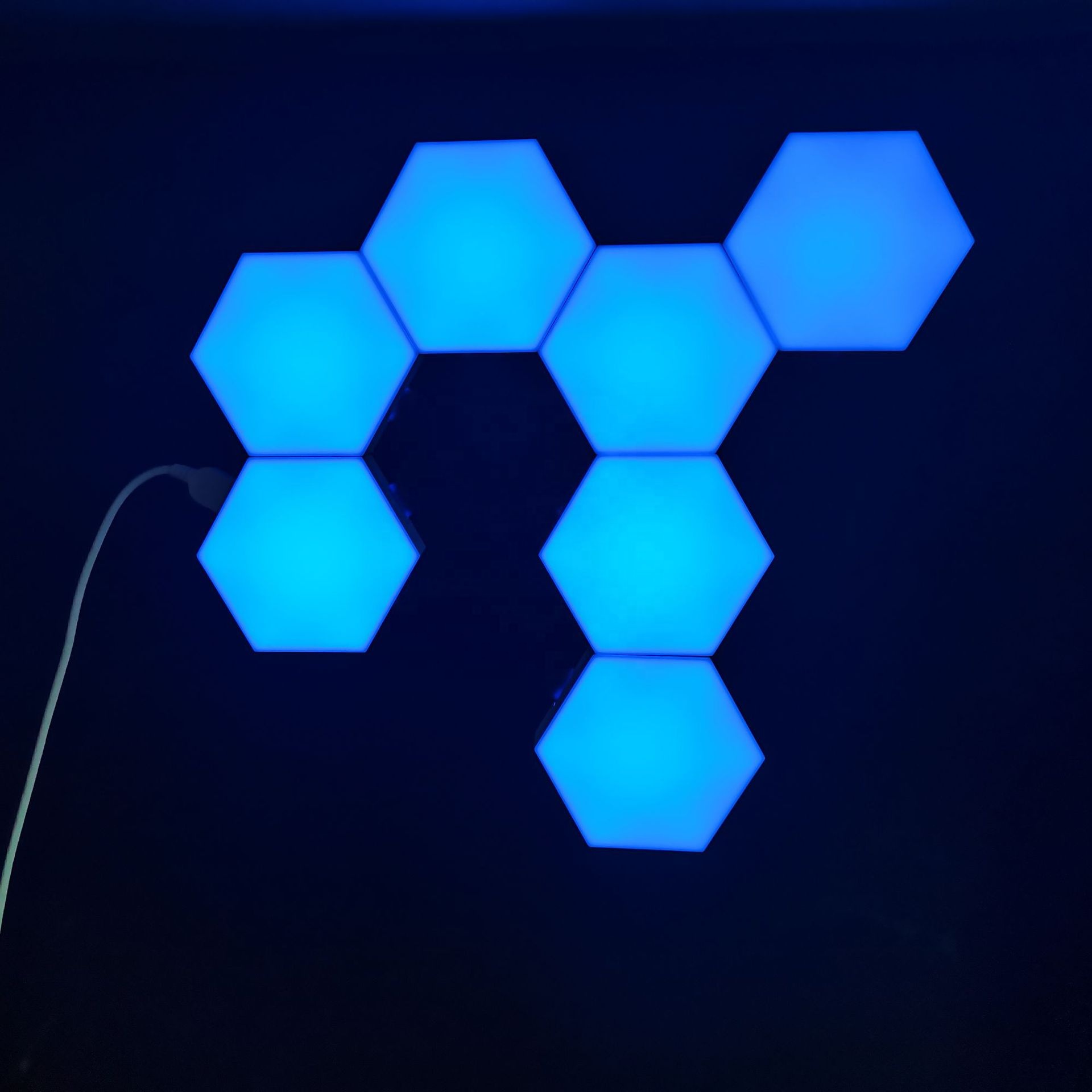 DIY Geometric Splicing Design Hexagonal Shape APP Sync Music Control RGBIC Smart Hexagon LED Gaming Room Night Light Accessories