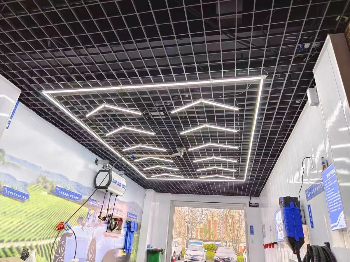 2025 NEW Arrival Flexible Work Light 220V Logo Workshop Work Station Exhibition Lighting Garage Led Car Care Tube Lights 110V