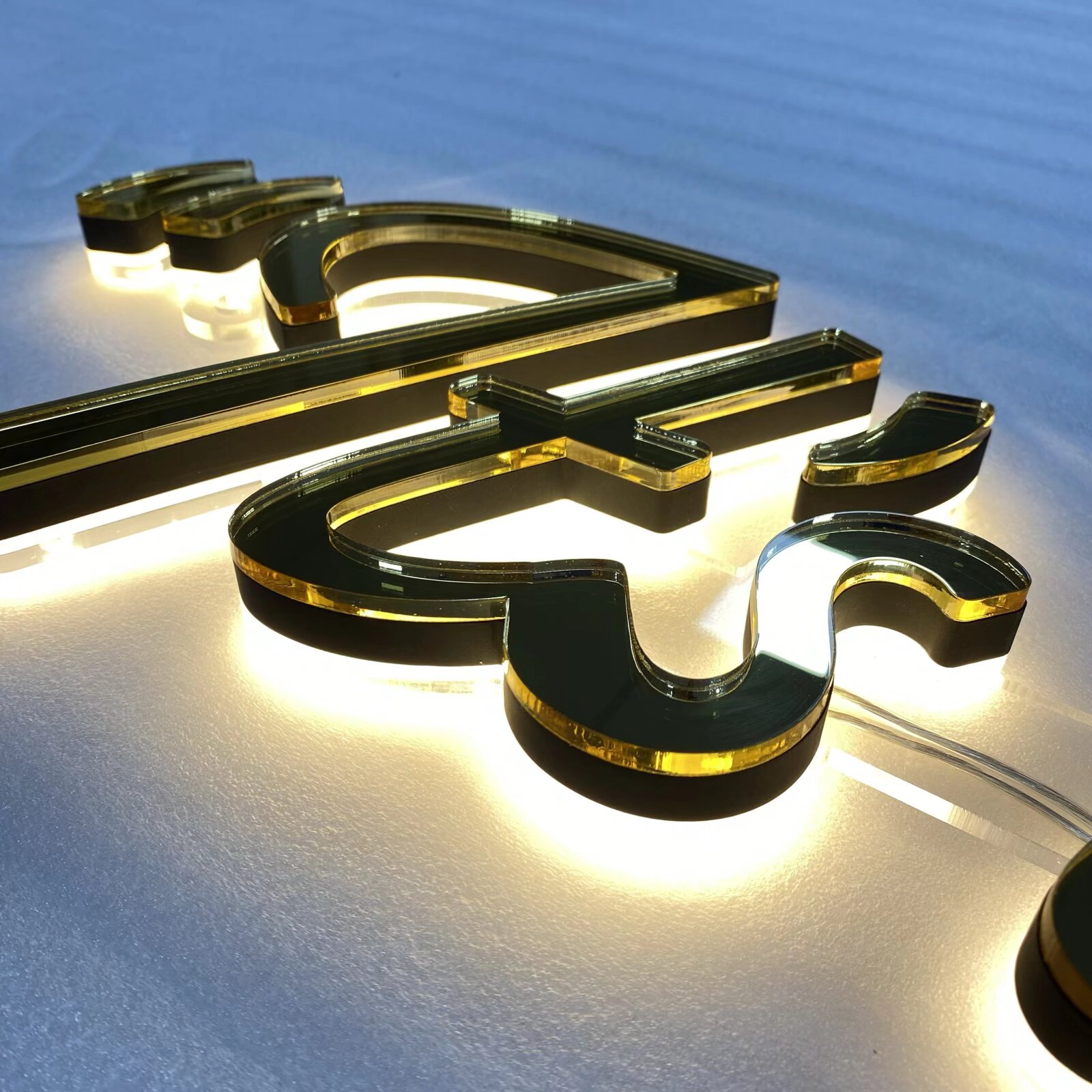 Custom 3D Enseigne Lumineuse LED Commercial Outdoor Illuminated Letters With Stainless Steel/Acrylic RGB/Static Color Options