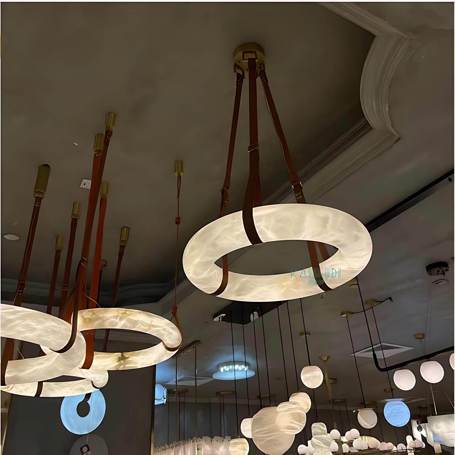 Hot Sales Nordic Minimalist Simple Design Three Arms Hanging Lights Ceiling Chandelier Apparatus Lighting