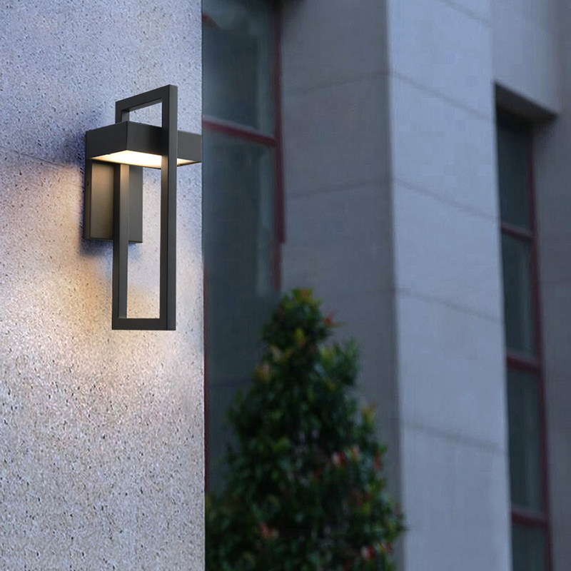 Modern Simple Outdoor LED Waterproof Wall Lamp for Balcony Terrace Gate &amp; Villa Exterior with 3-Year Warranty