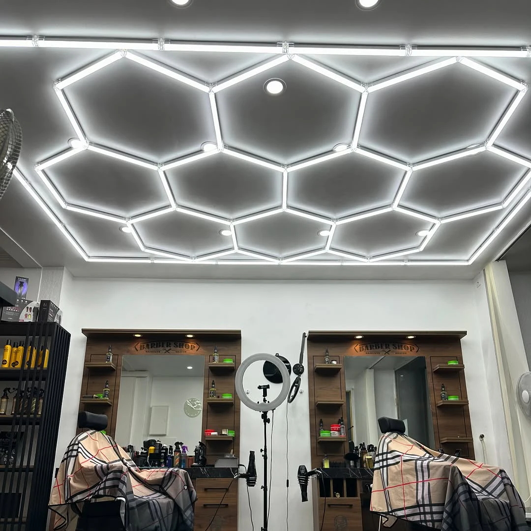 Factory Sell Hexagonal Grid Led Light Honeycomb Garage Lamp Led Hexagon Morden Ceiling Lights For Auto Detailing Shop Garage