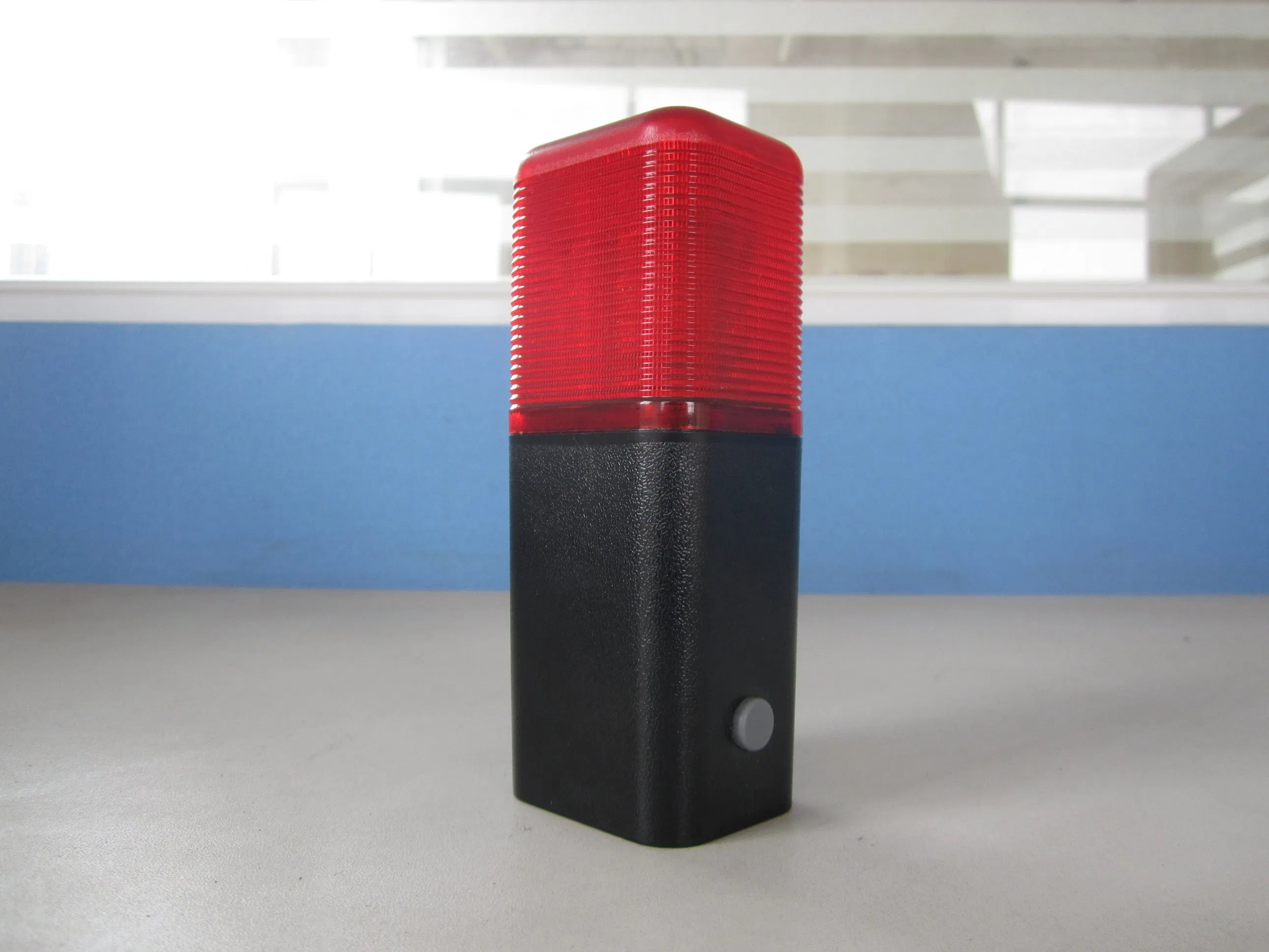 Industrial Rechargeable Portable Lithium IP68 Waterproof Outdoor Magnet Beacon Inspection Warning Light