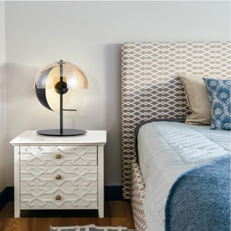 Bedside LED Table Lamps Nordic Postmodern Glass Table Light (WH-MTB-24)
