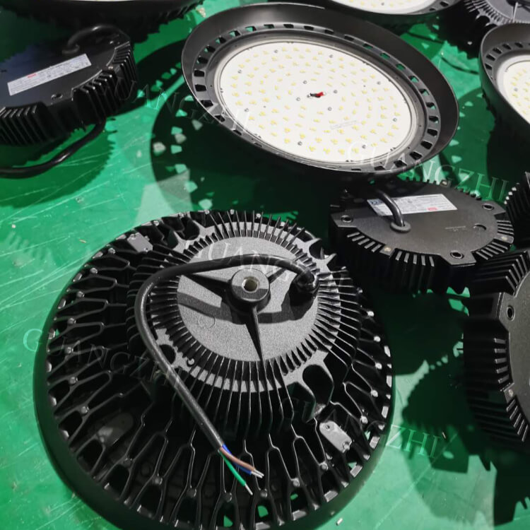 F09YSeries LED Octagon Hole Industrial Light