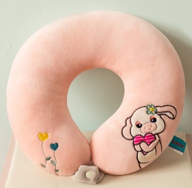 U Pillow