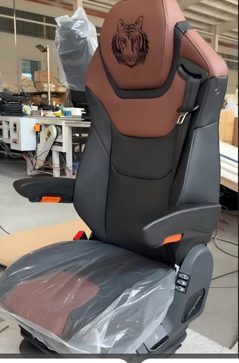 Hot Sale Leather Airbag Aero Truck China Factory Supplier Pneumatic Suspension Seat Truck Modified Driver Seat